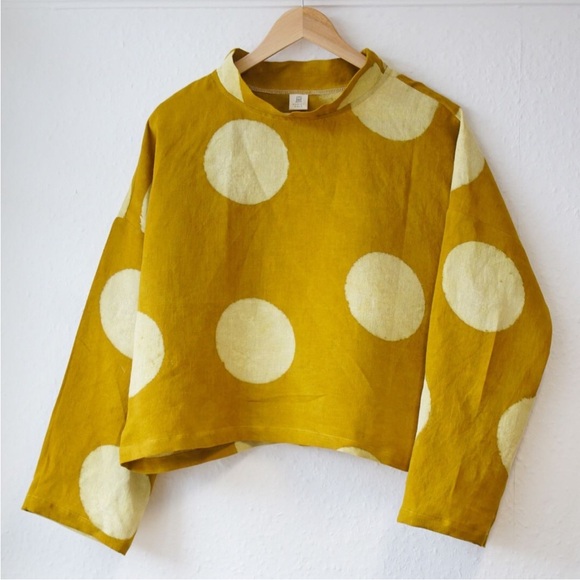 Mahika Kala XS smock top, linen - Picture 1 of 7